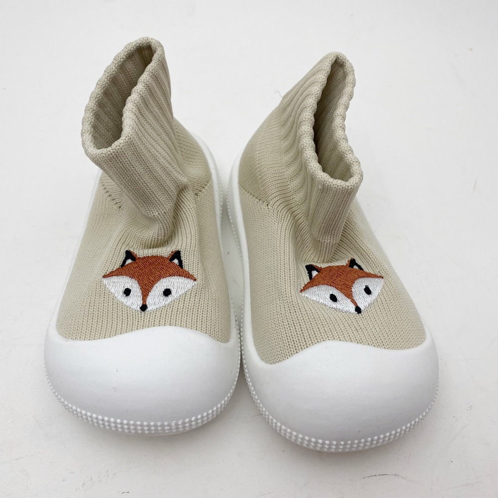 STQ Fox Embroidered Knit Slip On Sock Sneakers Kids 140mm 7 Wide Beige